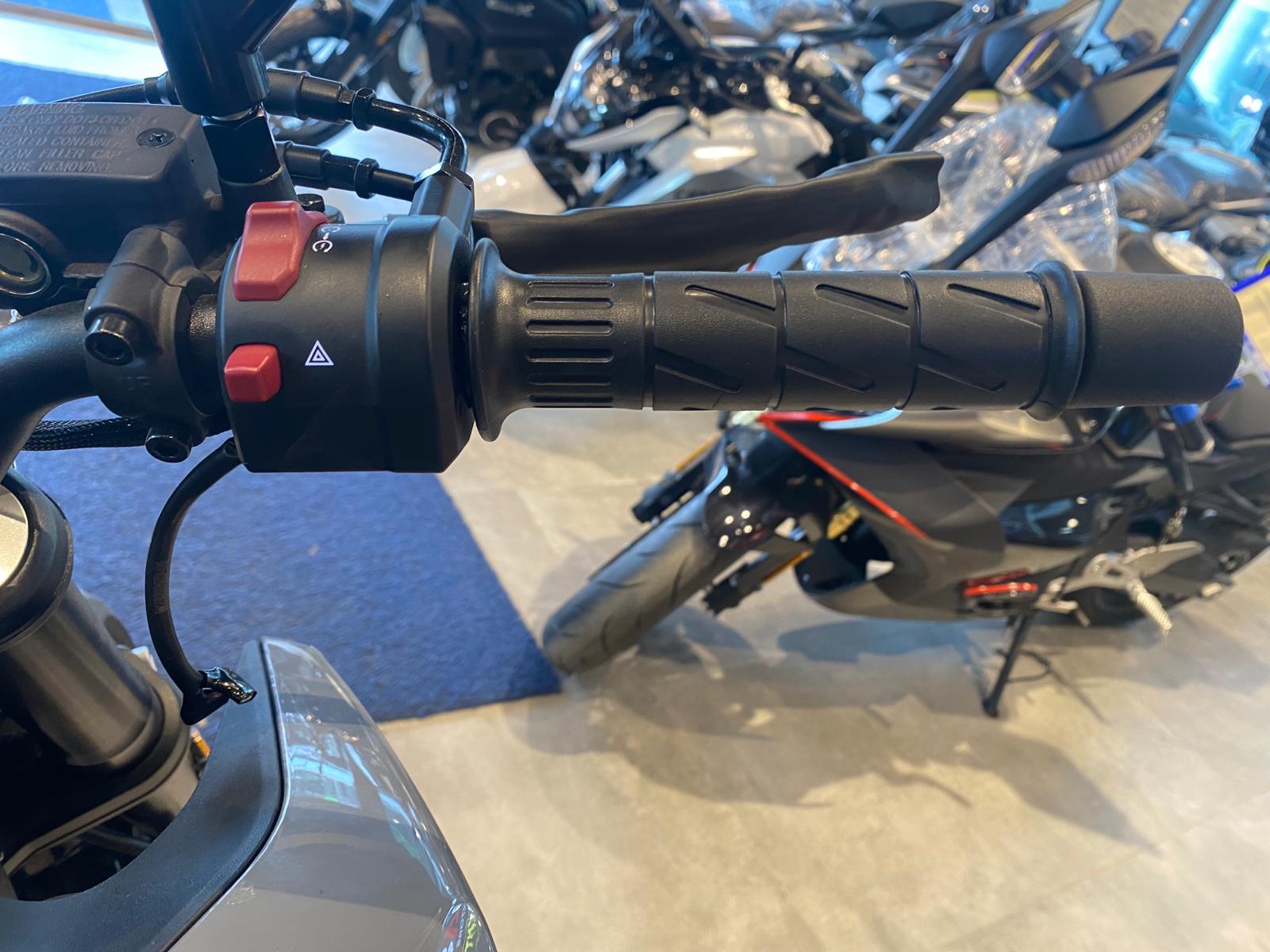 CF MOTO 250 NK 2026 MODEL SİYAH RENK - Görsel 13