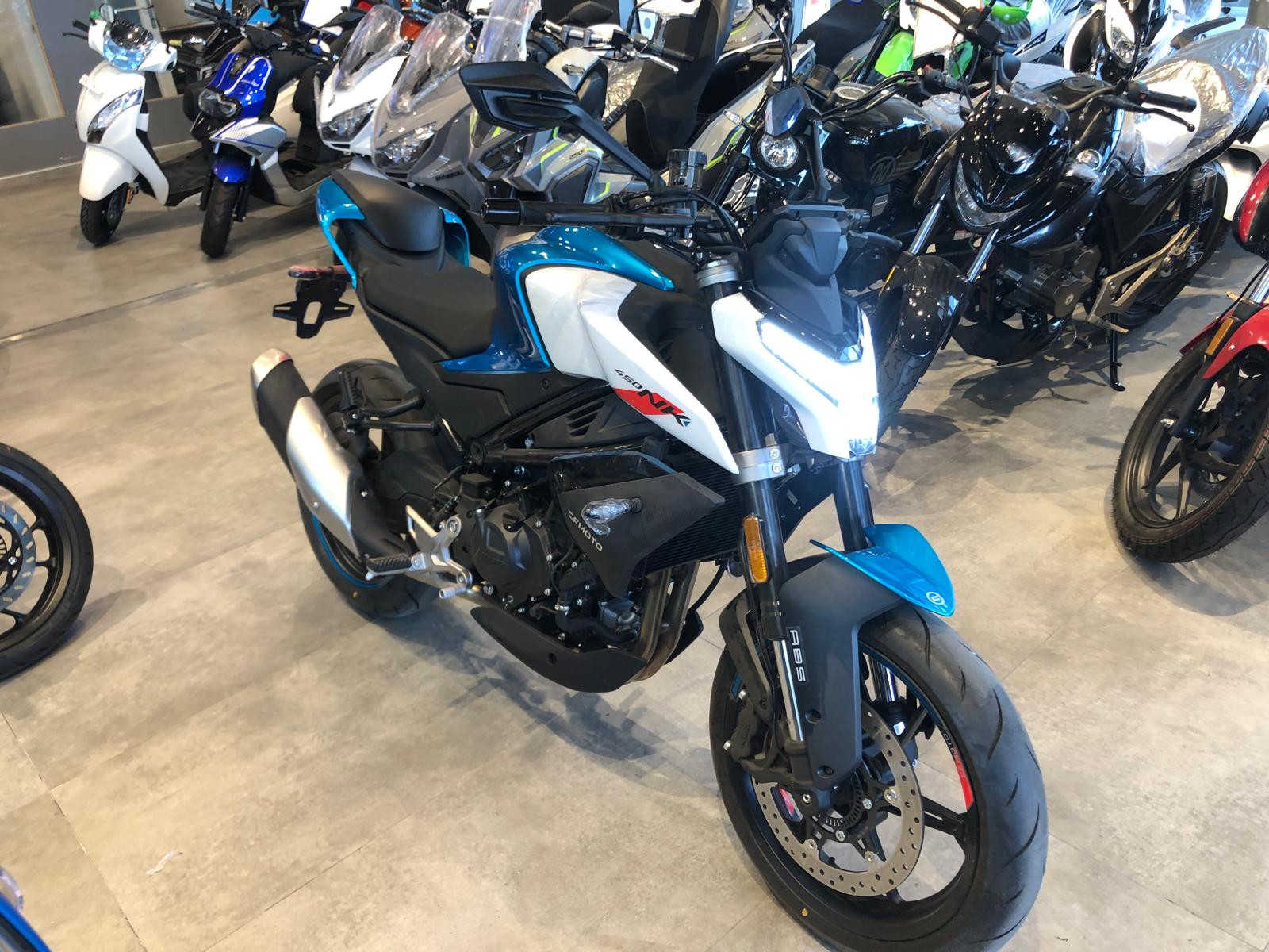 CF MOTO 450 NK 2026 MODEL BEYAZ/MAVİ RENK - Görsel 13