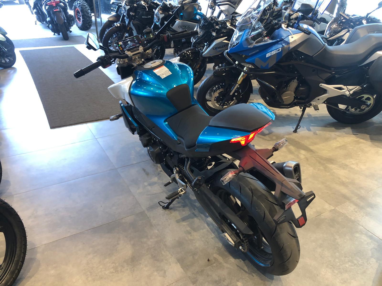 CF MOTO 450 NK 2026 MODEL BEYAZ/MAVİ RENK - Görsel 8