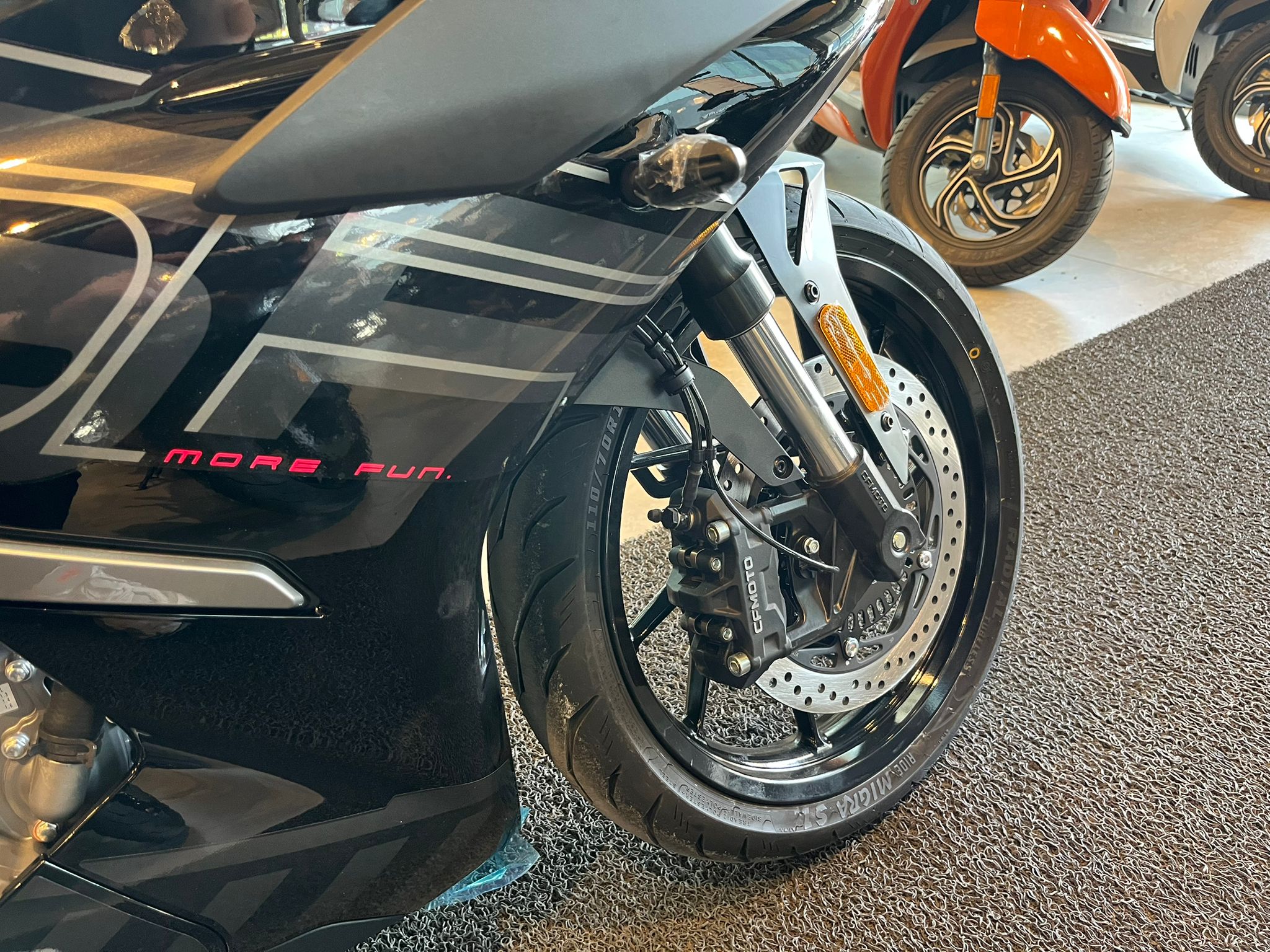 CF MOTO 250 SR 2026 MODEL GRİ RENK - Görsel 10