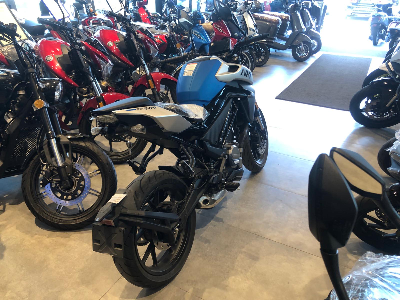 CF MOTO 250 NK 2026 MODEL MAVİ RENK - Görsel 12